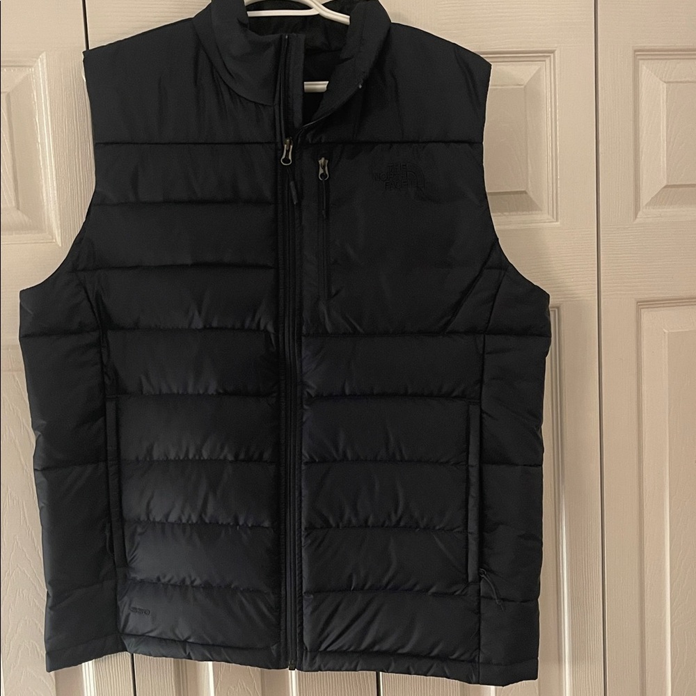 The North Face Dark Puffer Vest